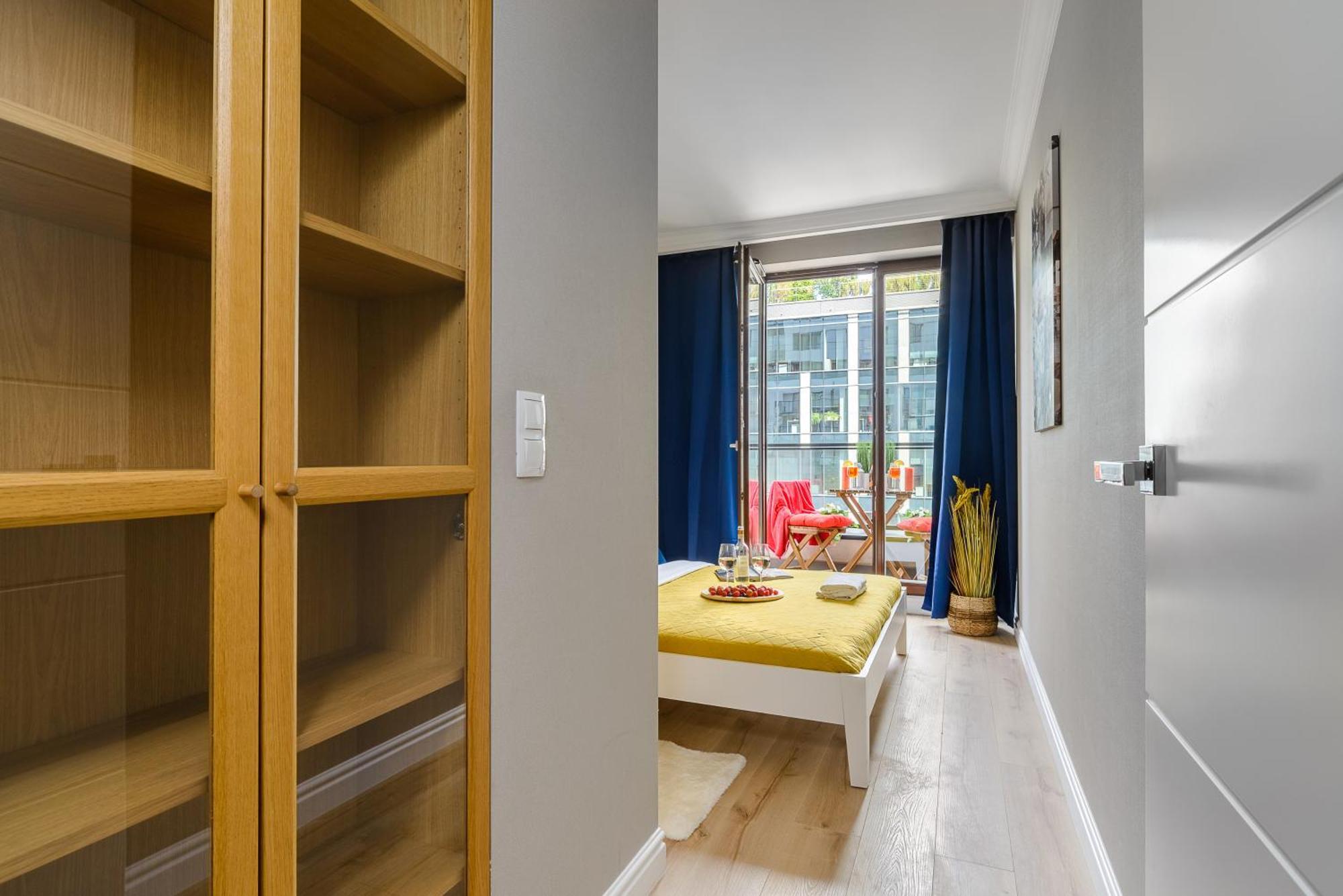 Lumina 3-room With Parking, Balcony * Warschau